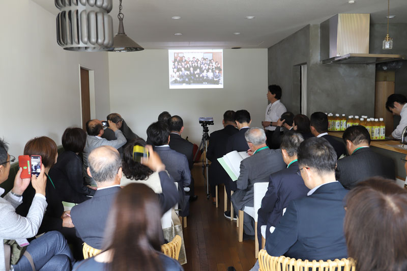 福島県より会社見学にお越しいただきました