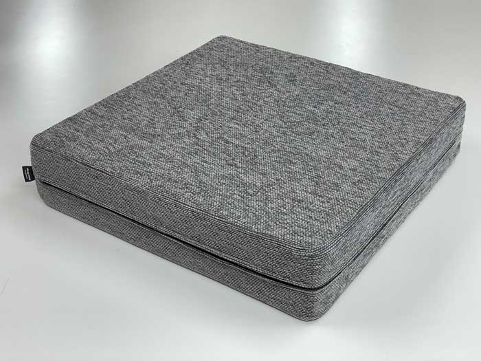 日本のソファ tetra 開発の道　第2話